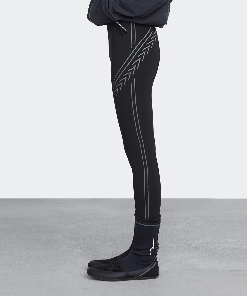 カナダ購入スポーティカジュアルセット 快適コットンレギンス&NIKEアウター トレック レギンス－プリント(1197WCD)｜カナダグース (CANADA GOOSE