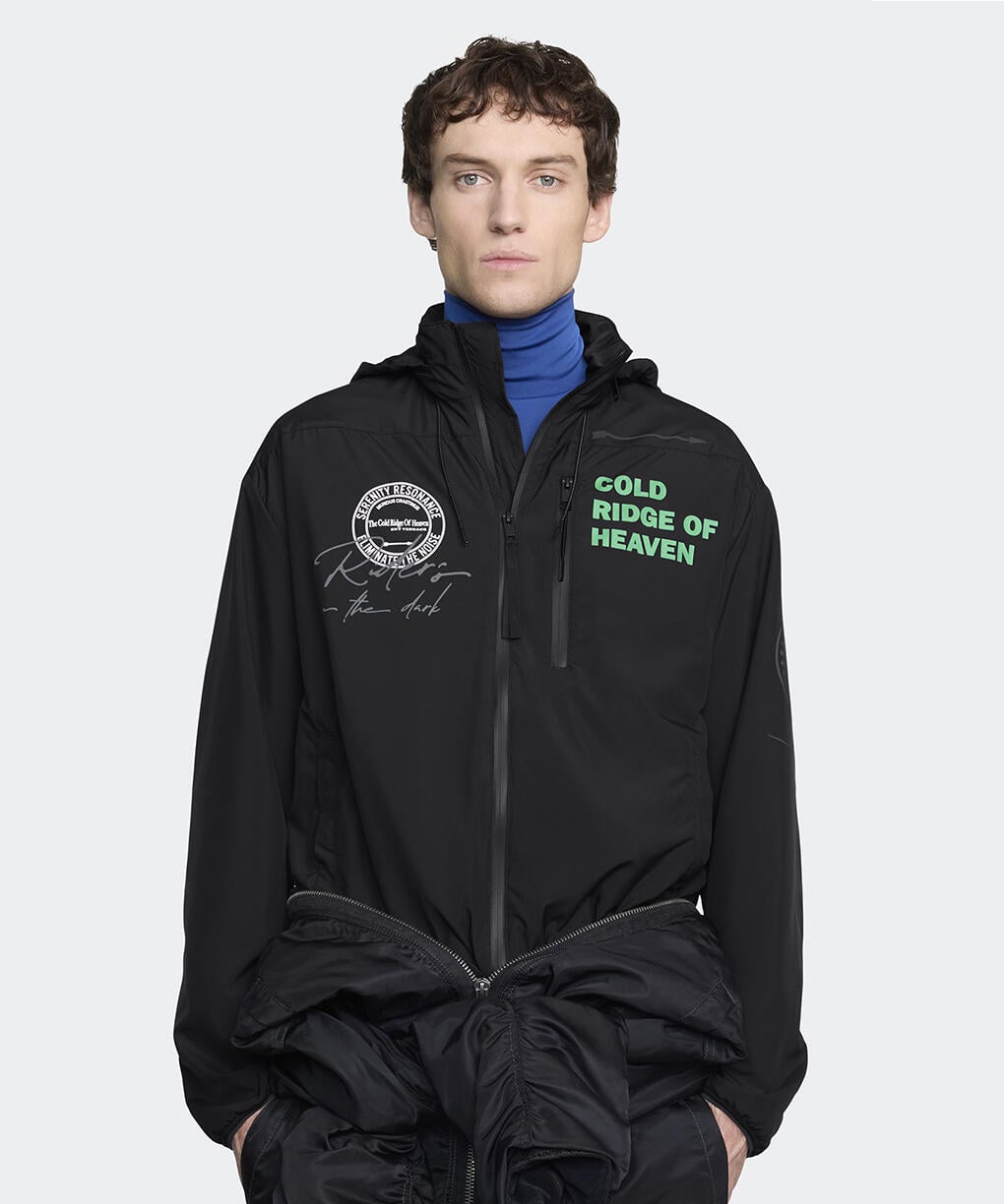 1253UCD_detail_37_02