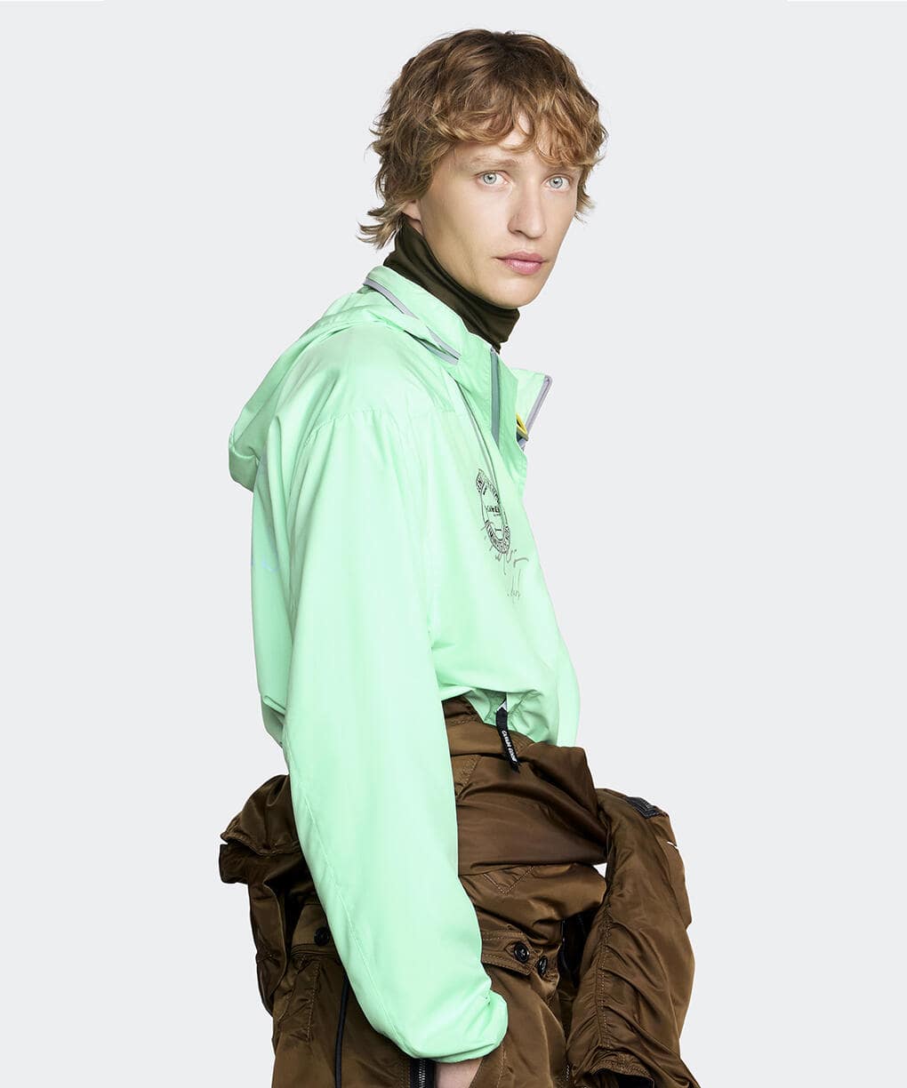 1253UCD_detail_554_04