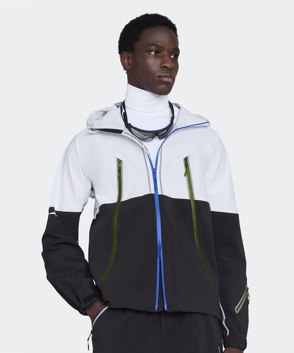 1267UCDB_detail_62_04