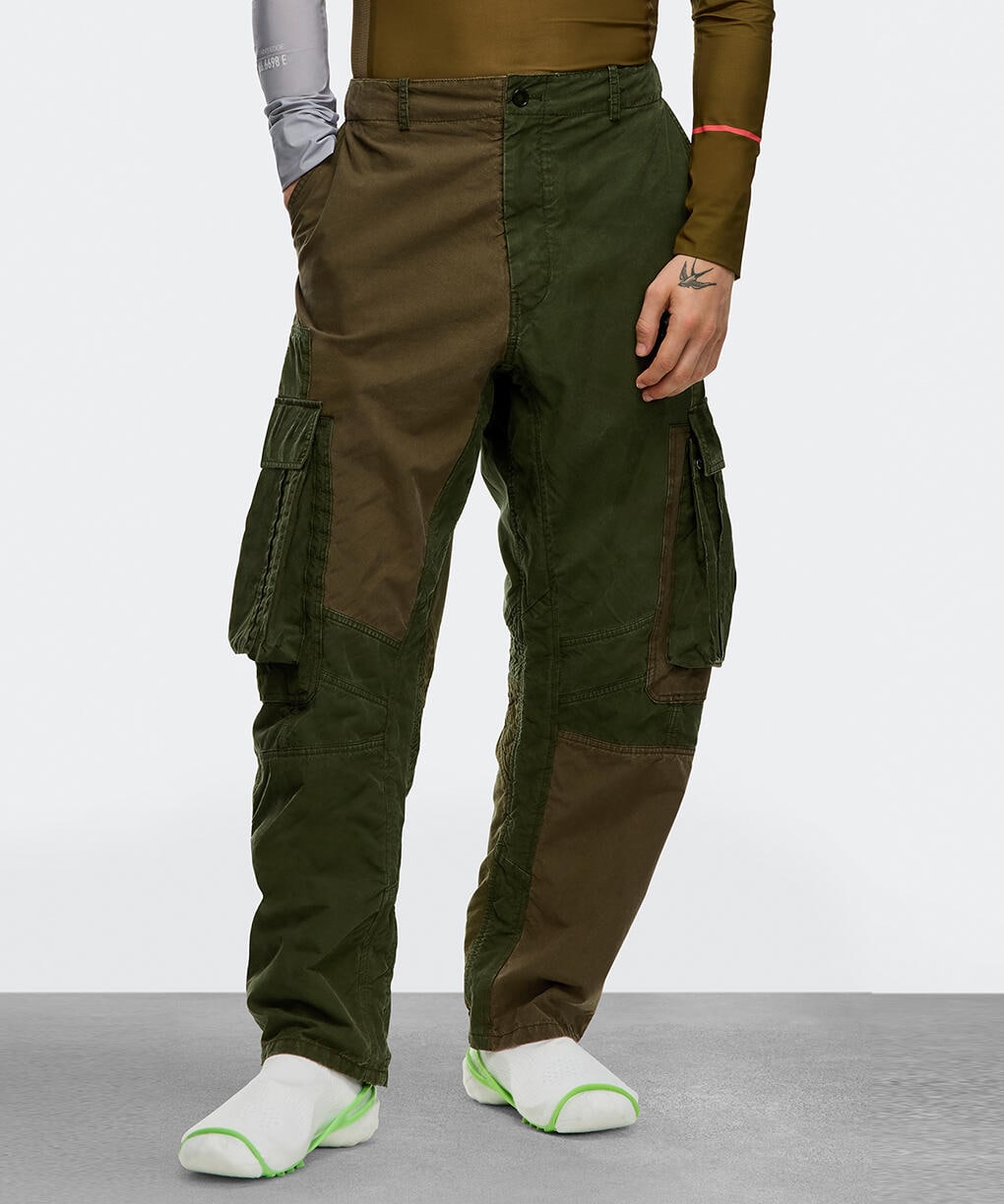EVERGREEN KHAKI