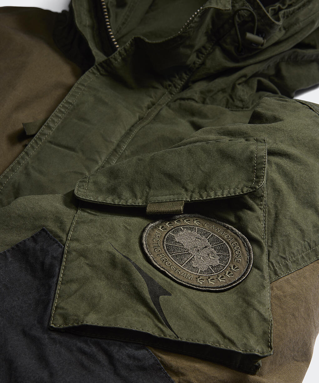 1546UCD_detail_636_08