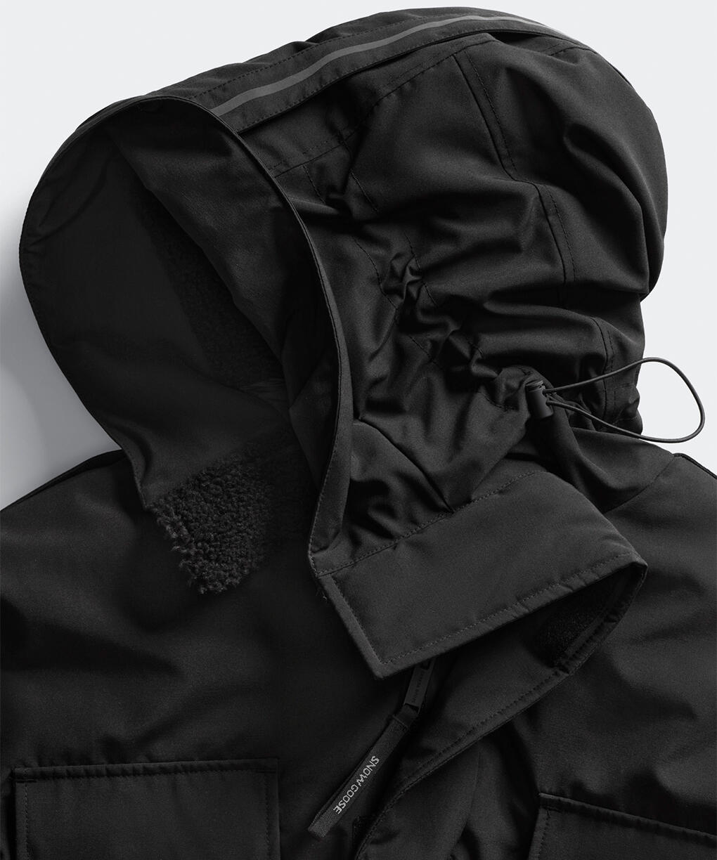 1563UCD_detail_696_09