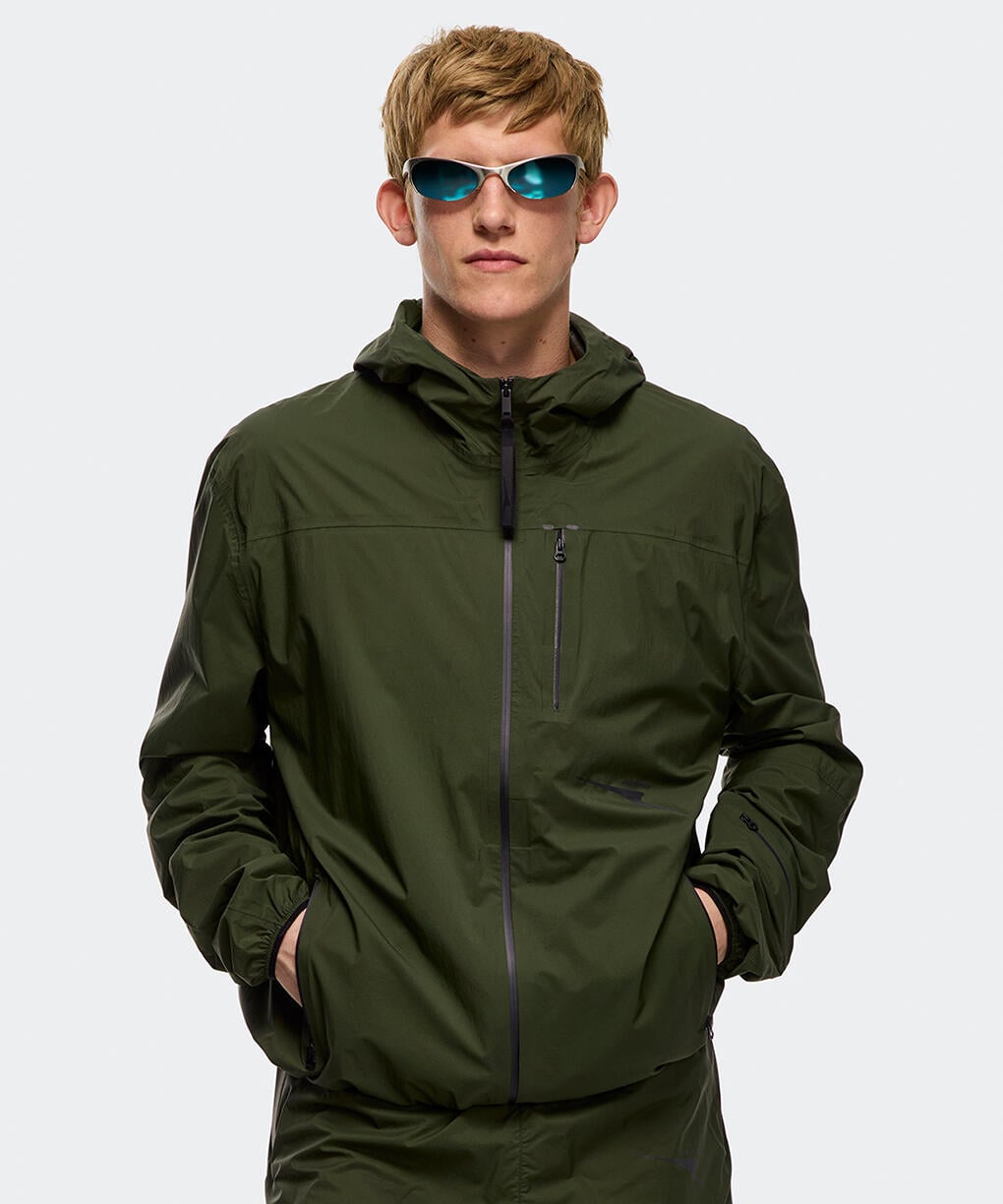 1623UCD_detail_625_02