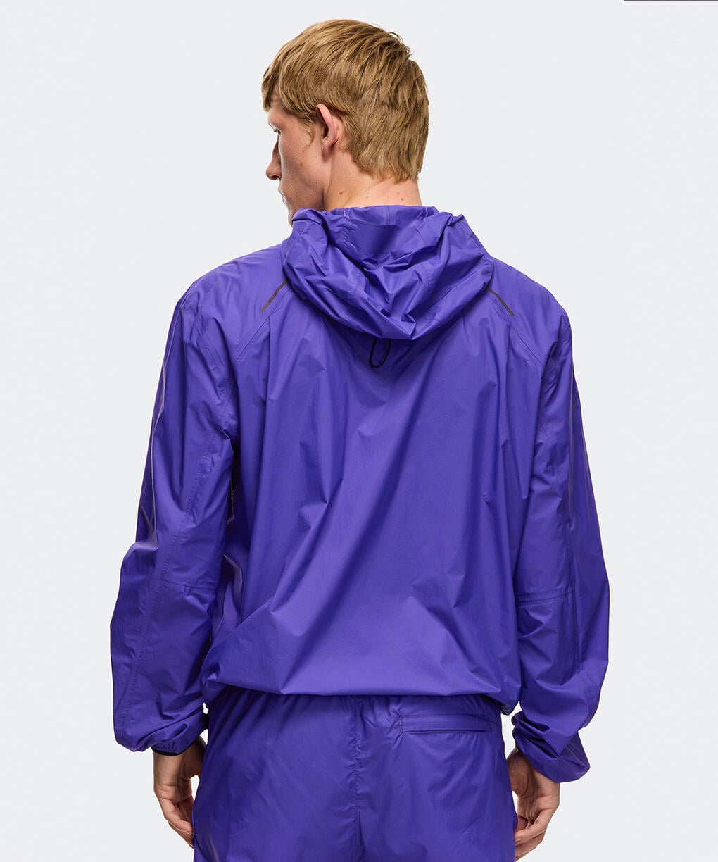 1623UCD_detail_634_06