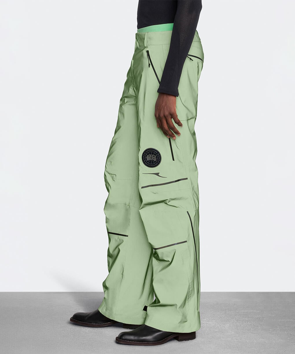 1664UCD_detail_714_03