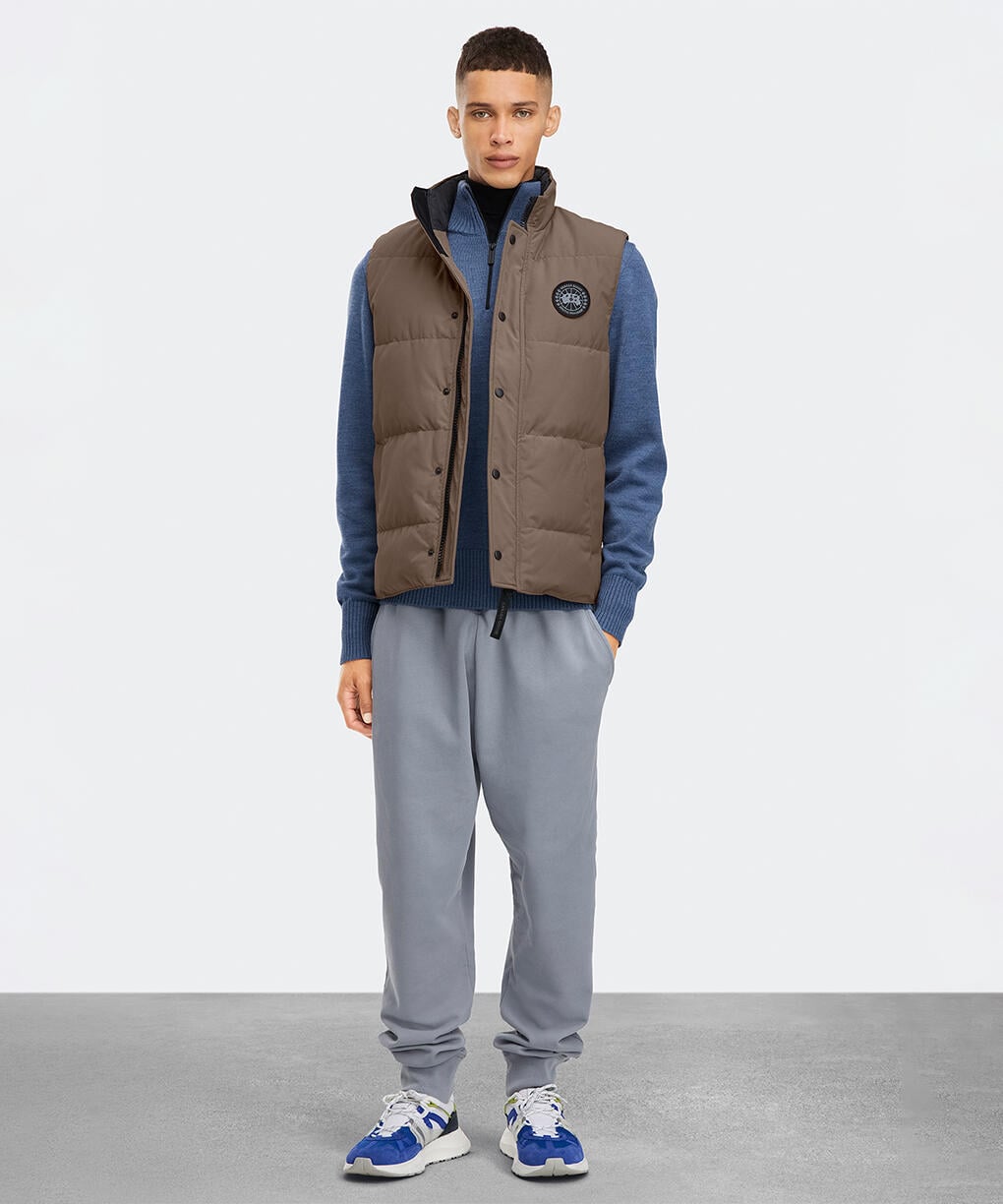   ガーソンベスト　ブラックレーベル CANADA GOOSE＞ ガーソン ダウンベスト ブラックレーベル