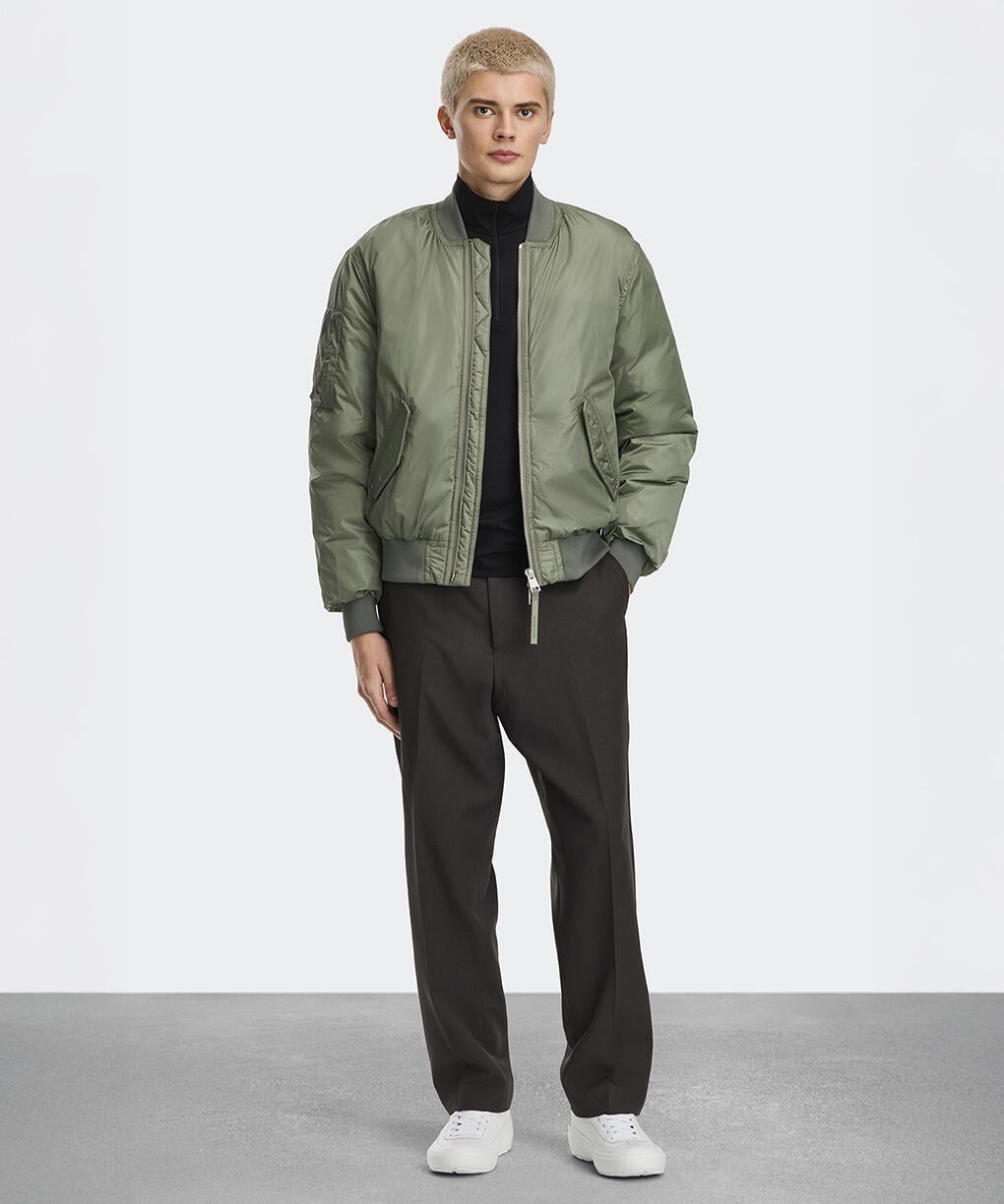 FW25新作】ロカルノ ボンバー(4906M)｜カナダグース (CANADA GOOSE