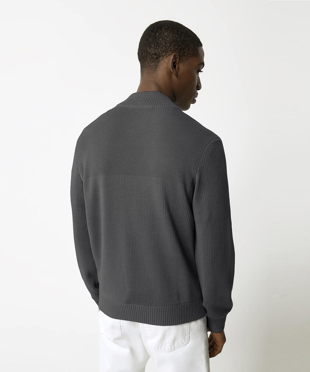 6830MB_detail_151_04