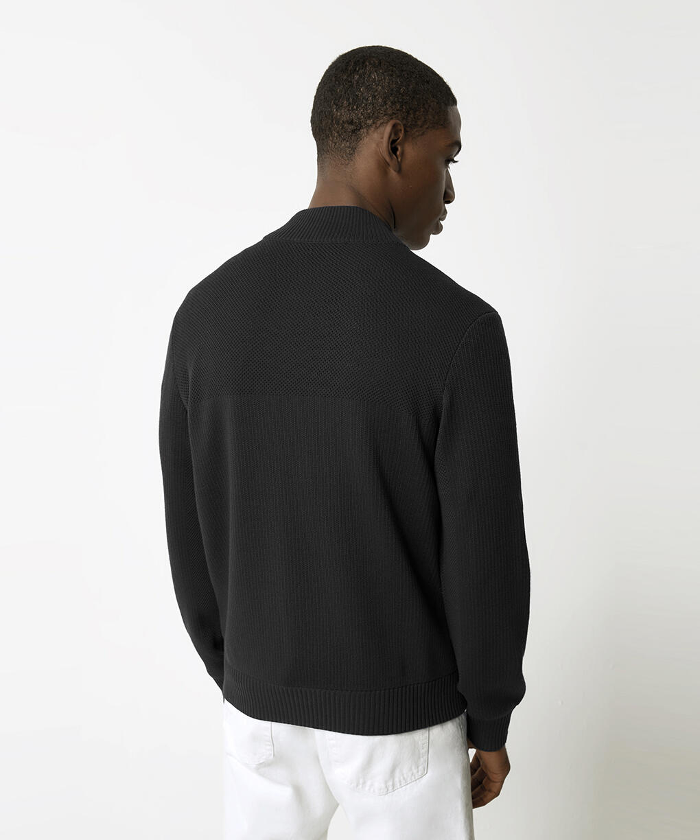 6830MW1_detail_62_04