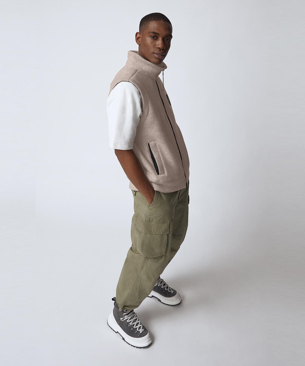 7052MB_detail_268_03