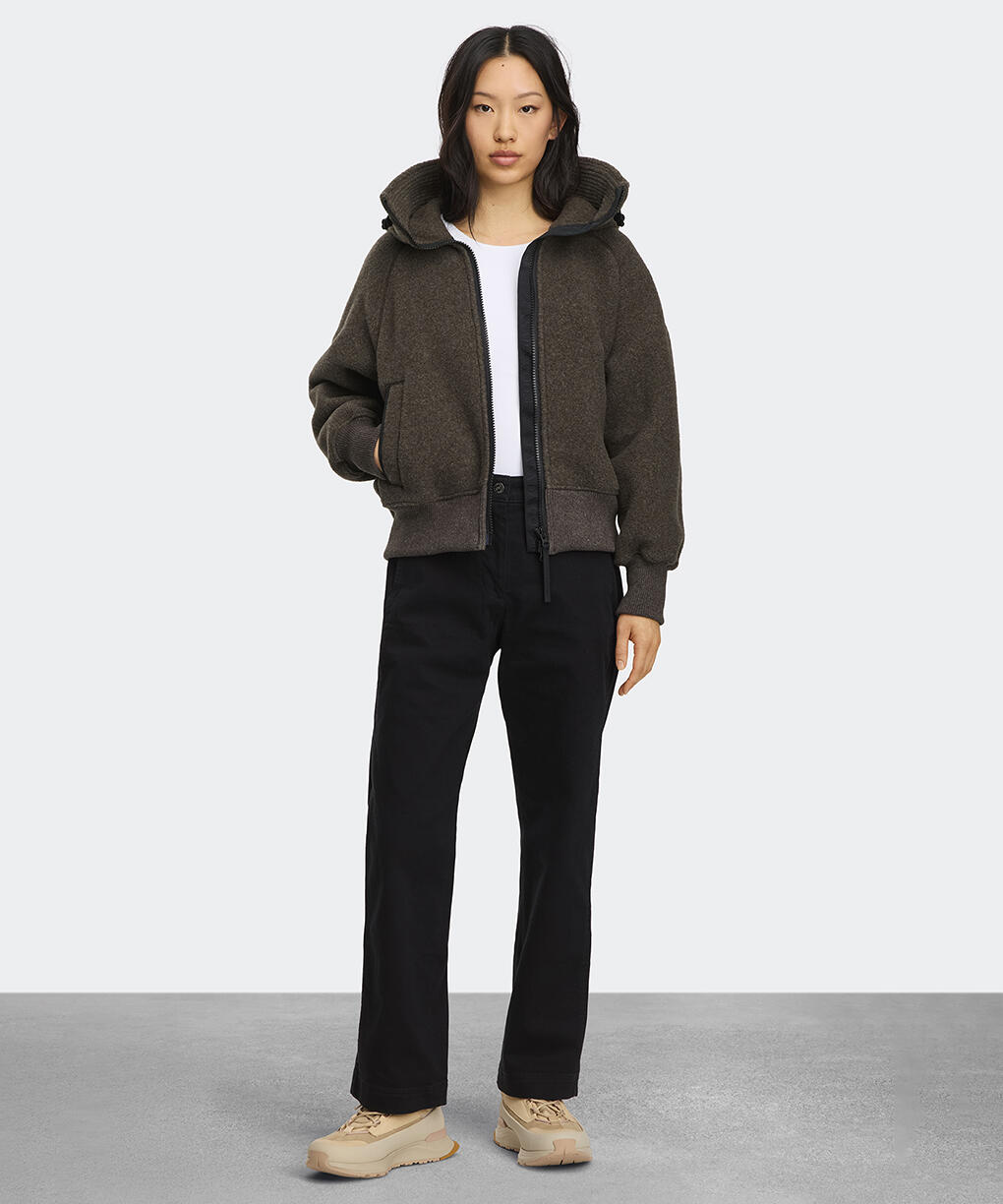 7102WB_detail_702_01