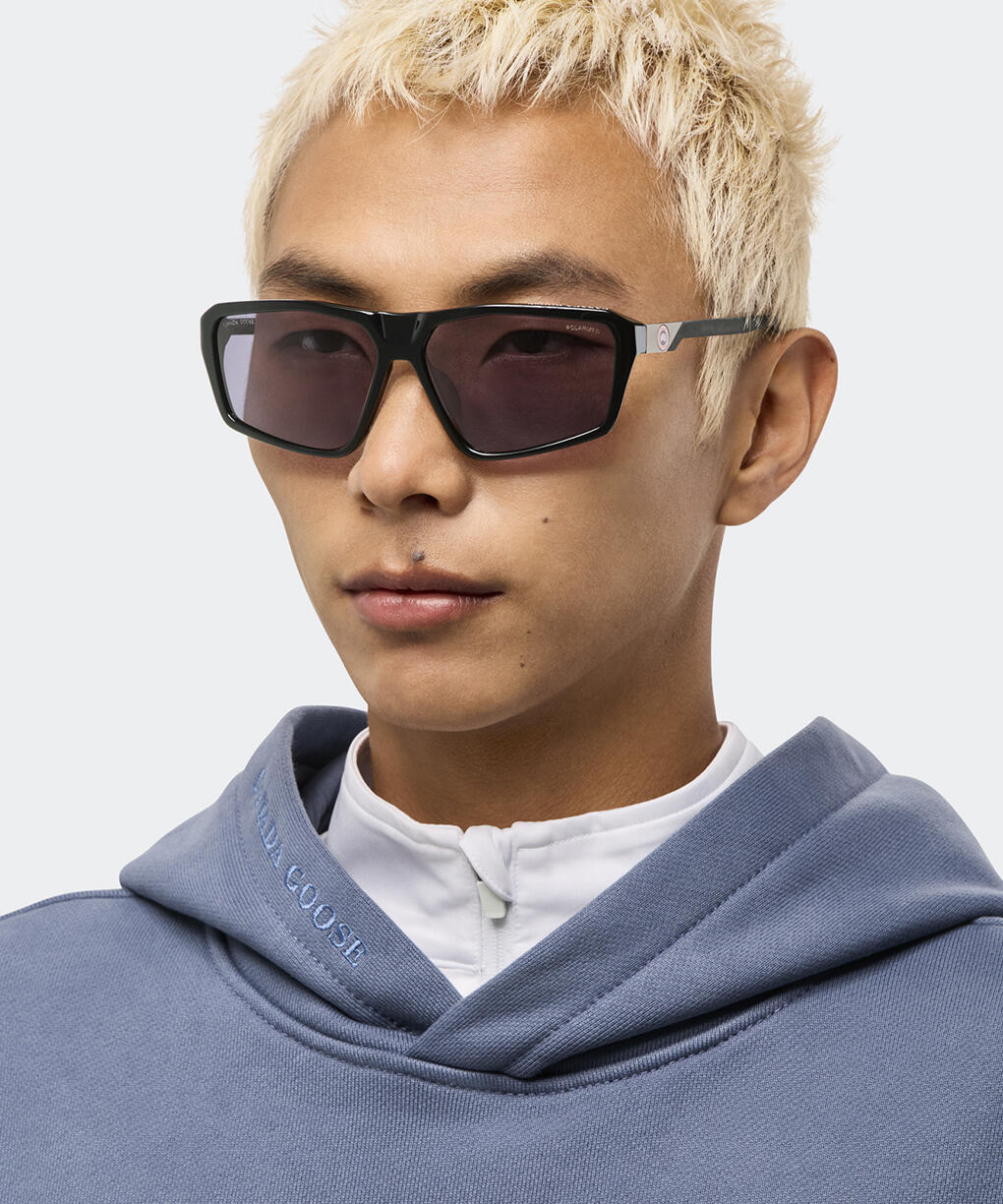 8122M1_detail_682_02