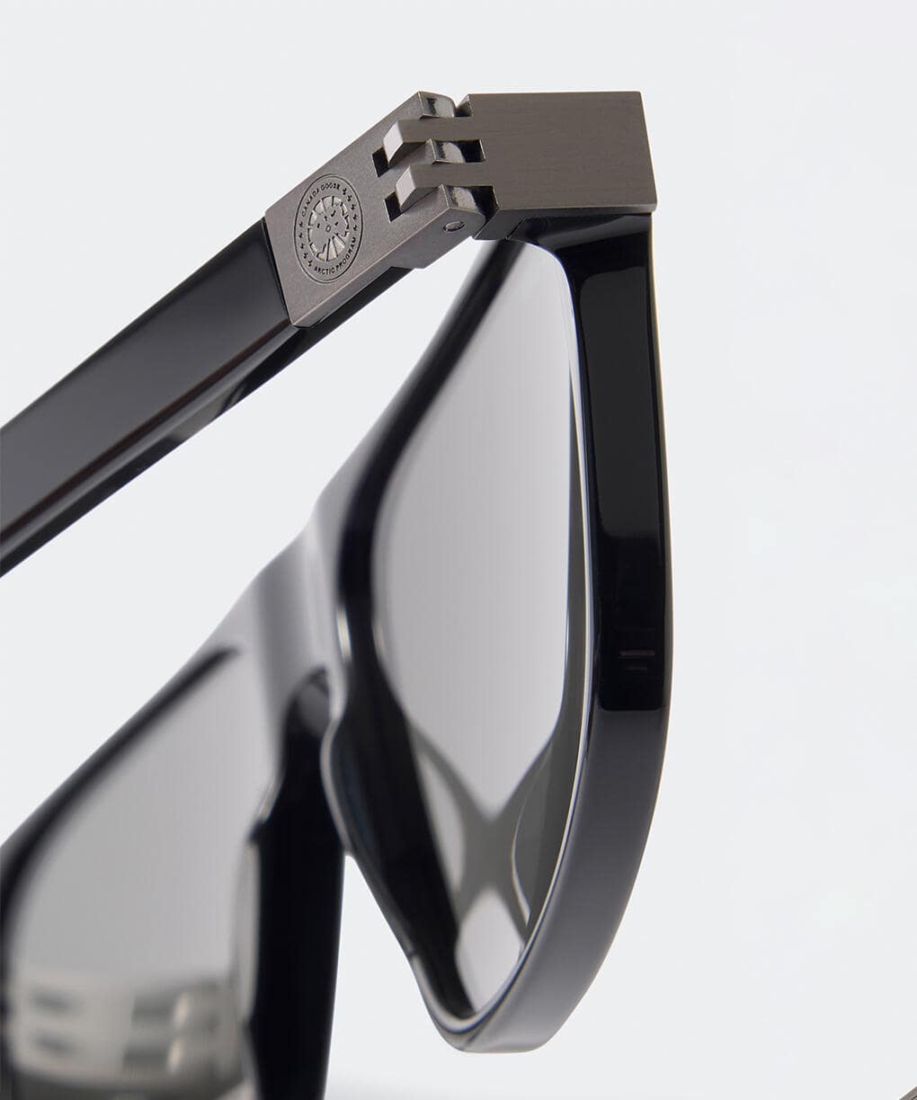 Black/Solid Green Grey