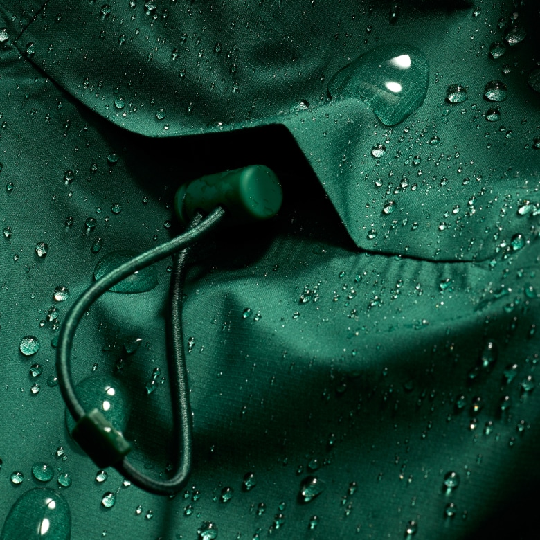 新着アイテム{/}white